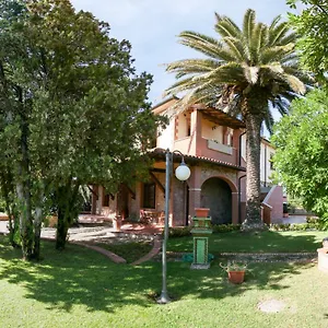 Alloggio per agriturismo Isa, Follonica